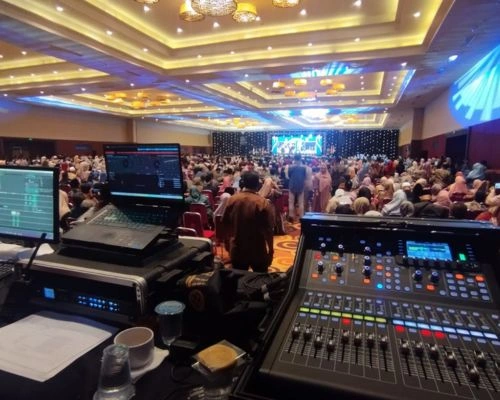 Sound system profesional Pesta Raya